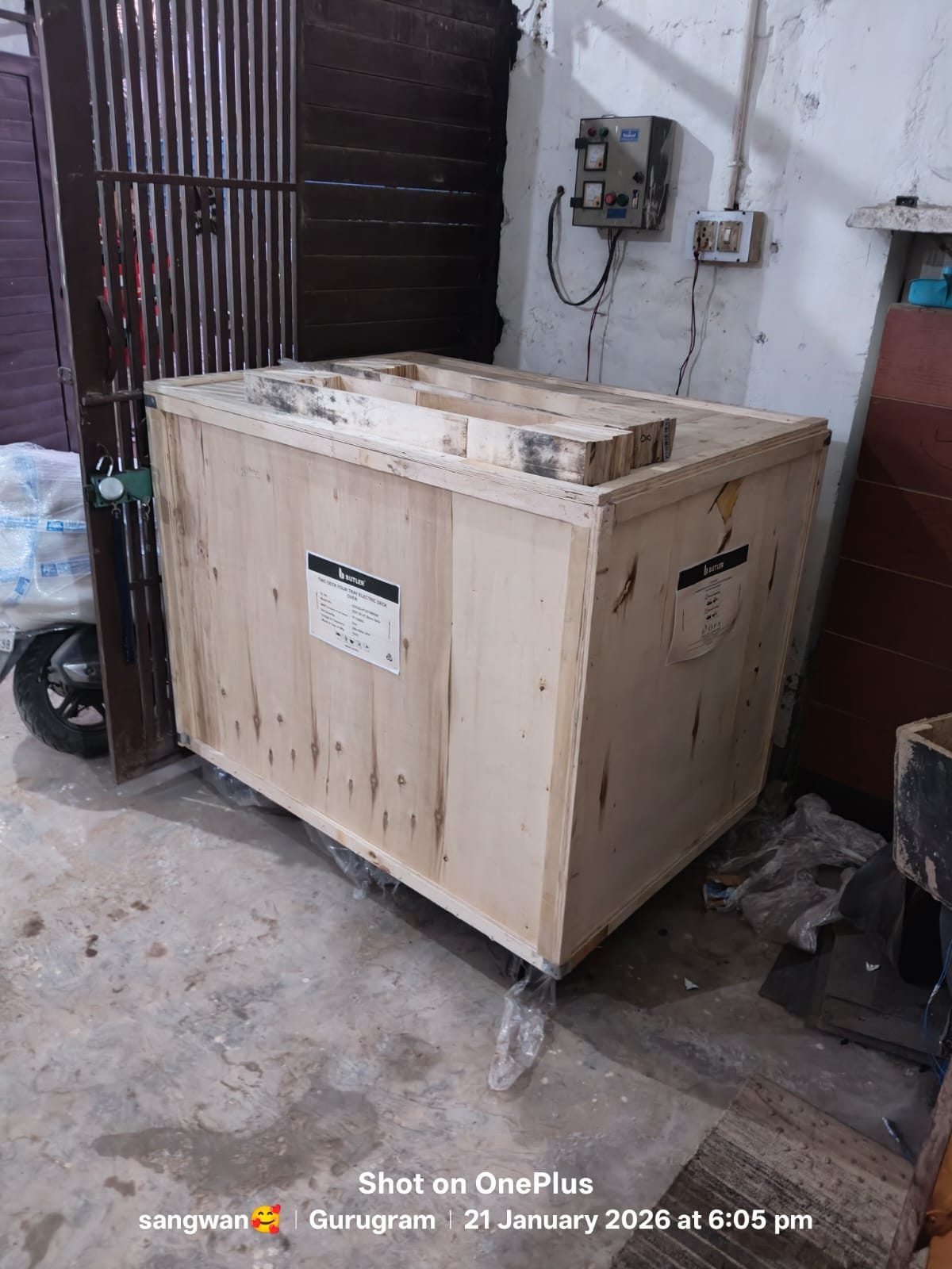 Crated goods in storage, Gurugram