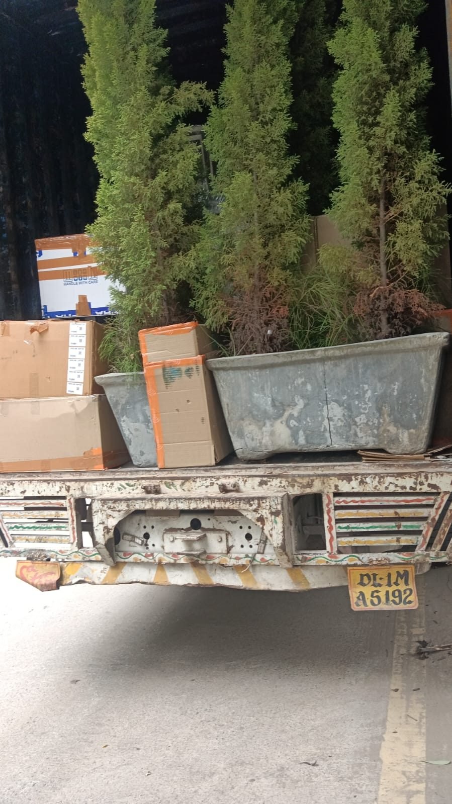 Moving truck loaded and ready for transit